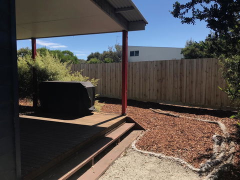 Beautiful, Cosy And Quiet - Accommodation Redcliffe 40