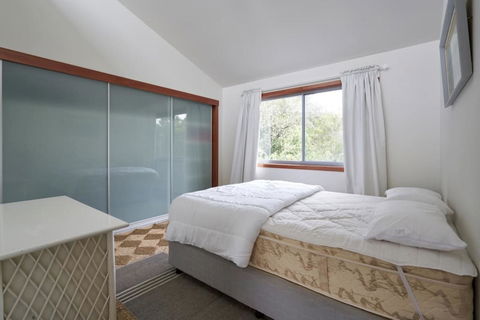 Beautiful, Cosy And Quiet - Accommodation Redcliffe 12