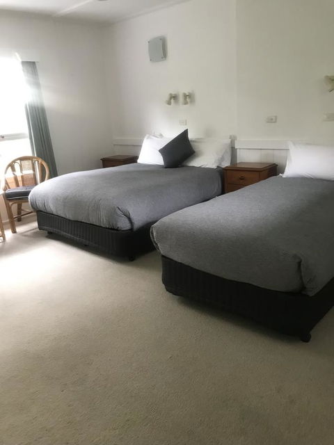 Gipsy Point Lodge & Cottages - Accommodation Redcliffe 5