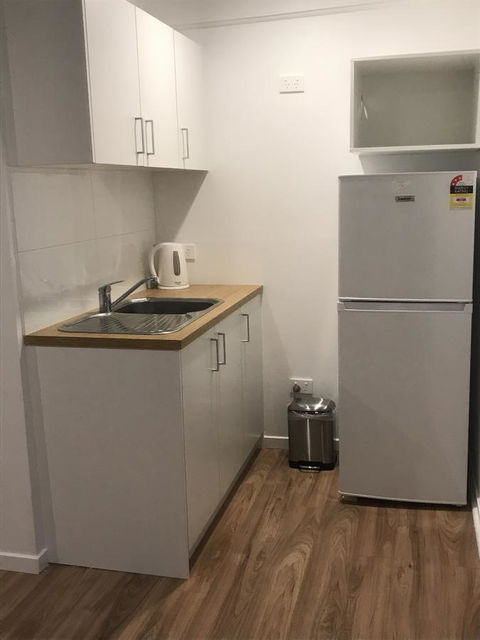 Gipsy Point Lodge & Cottages - Accommodation Redcliffe 2