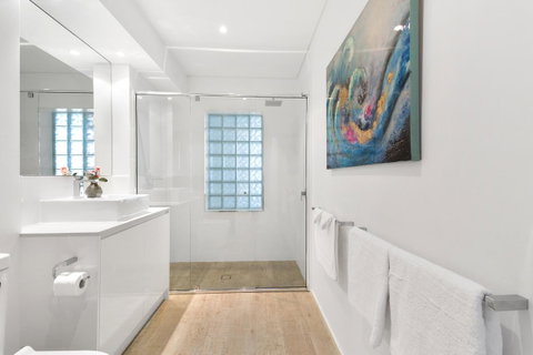 7 & 8 Monte Vista Sorrento - Accommodation Redcliffe 5
