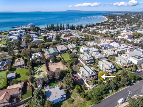 7 & 8 Monte Vista Sorrento - Accommodation Redcliffe 7