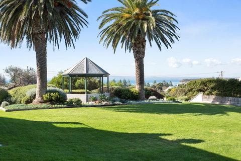 7 & 8 Monte Vista Sorrento - Accommodation Redcliffe 1