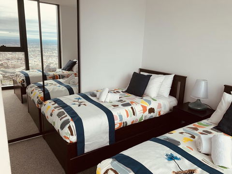 Victoria One Melbourne Onelife Apartments - Accommodation Redcliffe 1