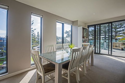 C-Scape Esplanade Cowes - Accommodation Redcliffe 12