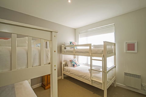 C-Scape Esplanade Cowes - Accommodation Redcliffe 16