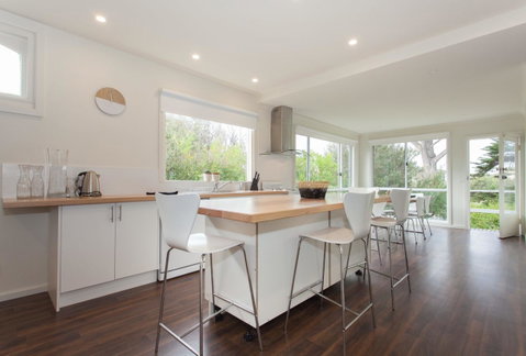 Sundowner - Accommodation Redcliffe 2
