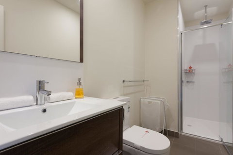 Sundowner - Accommodation Redcliffe 14