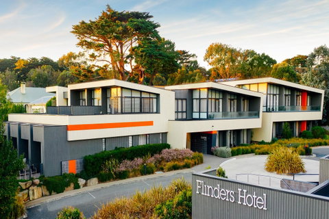 Quarters At Flinders Hotel - Accommodation Redcliffe 0