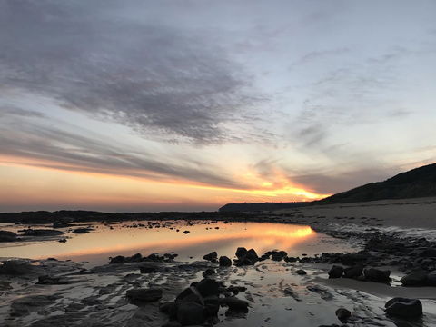 Stunning Waterfront Only 10 Minutes To Phillip Island - FREE EV UNIT 7kW For Electric Cars - Pet Friendly, Fireplace FREE WIFI Wine & Chocolates - Accommodation Redcliffe 4