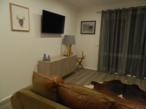 Haig Avenue - Accommodation Redcliffe 7