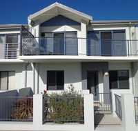 The Beach Villa Bunbury - Accommodation Redcliffe