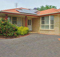 The Bell House - Accommodation Redcliffe