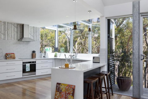 The Bird House - Accommodation Redcliffe 1
