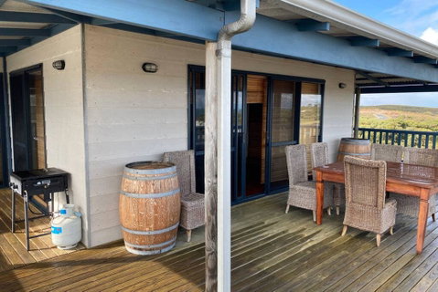 The Birds Nest - Accommodation Redcliffe 1