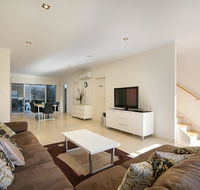 The Block Townhouses - Accommodation Redcliffe
