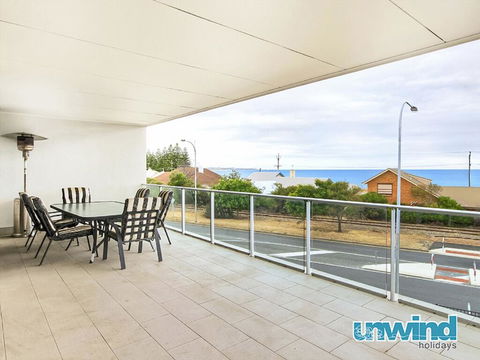 The Block Views Apartments Victor Harbor - Accommodation Redcliffe 1
