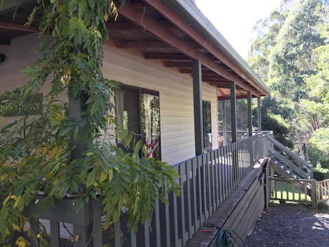 The Bower - Accommodation Redcliffe 2