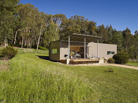 The Buckland Studios - Accommodation Redcliffe 0