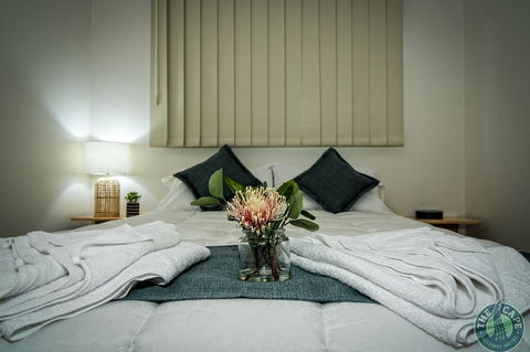 The Cape Gateway Motel - Accommodation Redcliffe 1