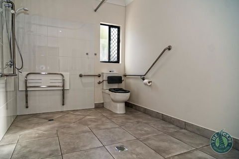 The Cape Gateway Motel - Accommodation Redcliffe 2