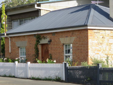 The Cottage South Hobart - Accommodation Redcliffe 0