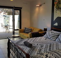 The Courtyard - Accommodation Redcliffe