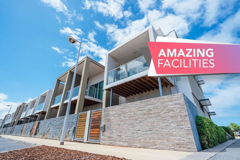 The Cove @ New Port-Pool - Spa - Sauna - Gym & More - Accommodation Redcliffe 0