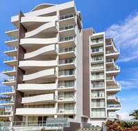 The Crest 201 - Forster CBD - Accommodation Redcliffe