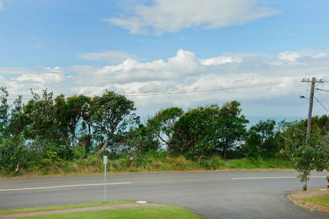 The Crest 6 33 Pacific Drive - Accommodation Redcliffe 1