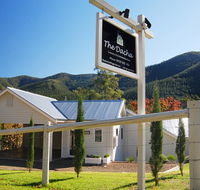 The Dacha - Accommodation Redcliffe