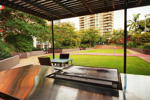 The Docks On Goodwin - Accommodation Redcliffe 3