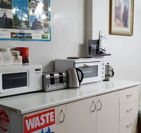 The Eastern Hotel - Accommodation Redcliffe