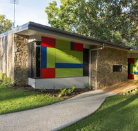 The Feathered Nest - Luxury Wildlife Retreat - Accommodation Redcliffe