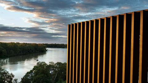 The Frames - Accommodation Redcliffe 3