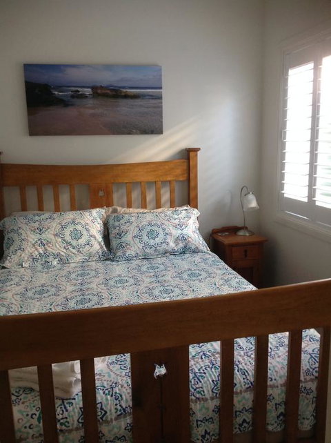 The Friendly Chat Bed And Breakfast - Accommodation Redcliffe 3