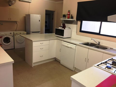 The Gazebo Place - Strathmerton - Accommodation Redcliffe 3
