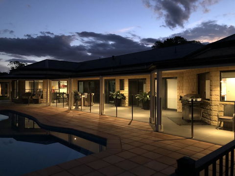 The Glen - Accommodation Redcliffe 0