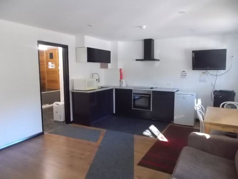 The Granny Flat - Accommodation Redcliffe 3