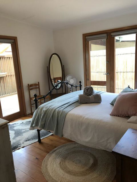 The Green Room Wattle Glen - Accommodation Redcliffe 2