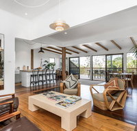 The Harrow - Accommodation Redcliffe