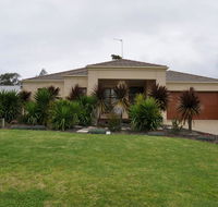 THE HAVEN - SURF SIDE - Accommodation Redcliffe