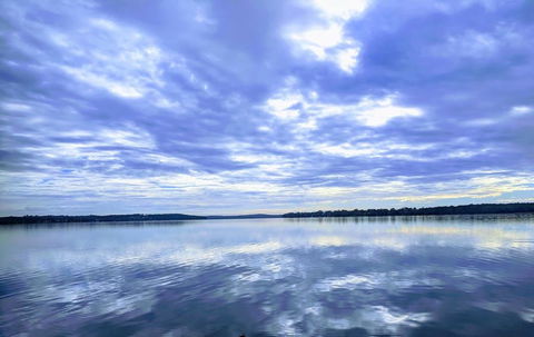 The Lake Escape - Accommodation Redcliffe 2
