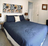 The Light and Bright Yellow Beach House - Accommodation Redcliffe