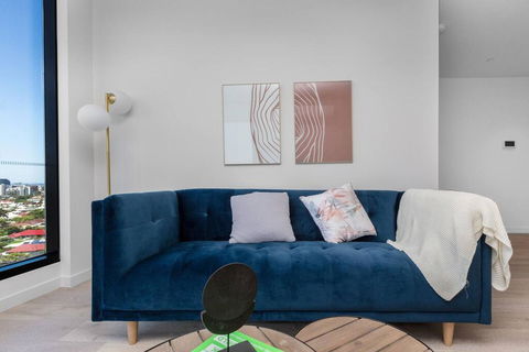 The Lively City 2bed 2 Bath APT @Footscray - Accommodation Redcliffe 0