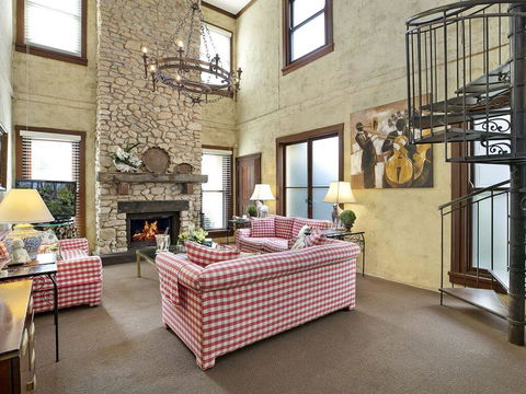 The Lodge @ Linden Hall - Accommodation Redcliffe 3
