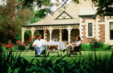 The Lodge Country House - Accommodation Redcliffe 0