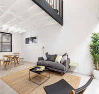 THE LOFT I687-L'Abode - Accommodation Redcliffe