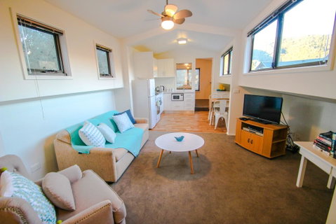 The Loft At Smoko Rise - Accommodation Redcliffe 0