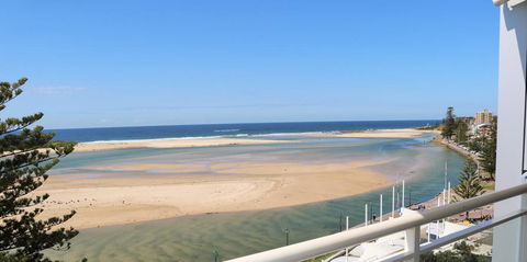 The Oaks Waterfront Resort, Unit 502 - Accommodation Redcliffe 0